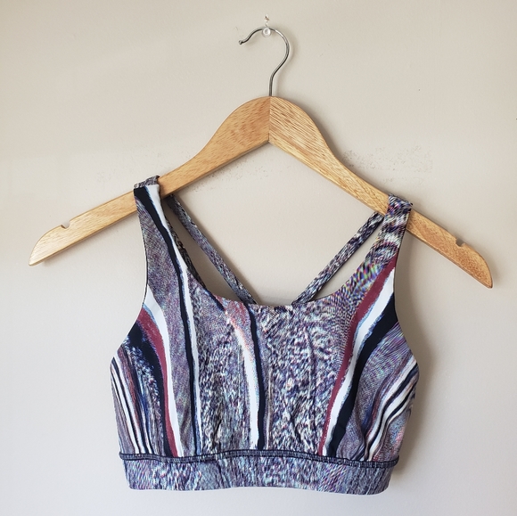 lululemon athletica Tops - Lululemon Energy Bra Size 6
